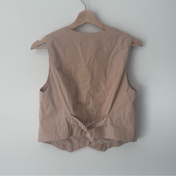 Abercrombie & Fitch tailored vest top - Picture 3 of 5